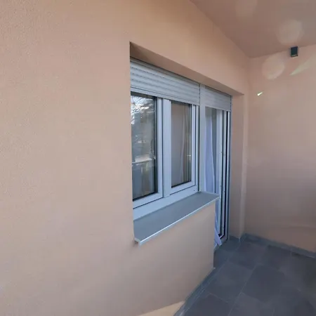 Dentalux 1 بانيا لوكا