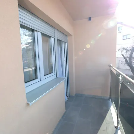 شقة Dentalux 1 بانيا لوكا