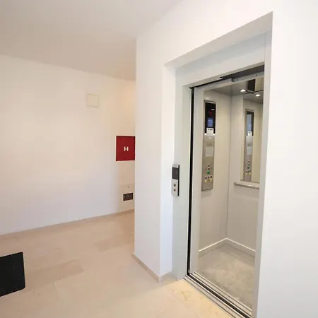 Dentalux 1 بانيا لوكا